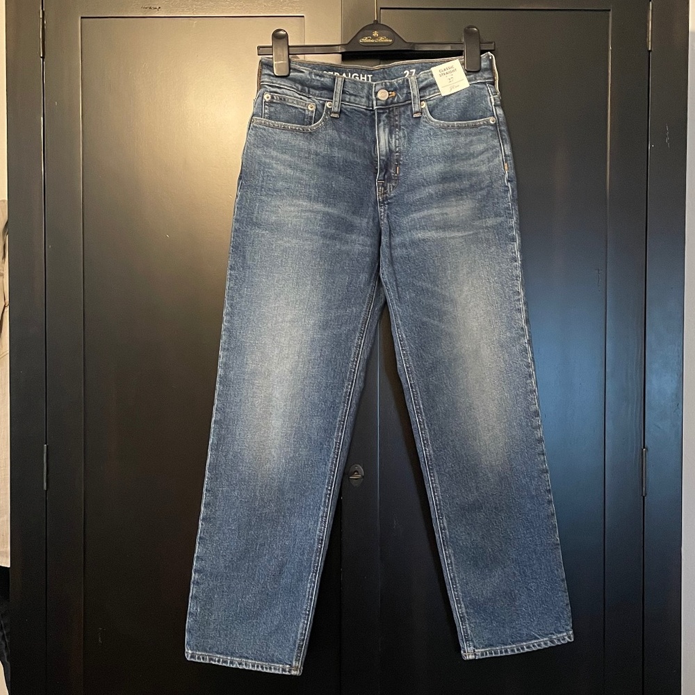 JCrew Vintage Straight Jean, size 27